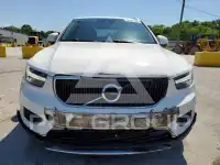 2019 Volvo XC40 photo