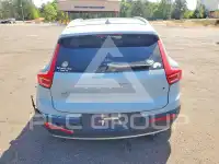 2019 Volvo XC40 фото