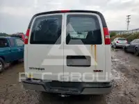 2019 GMC Savana photo