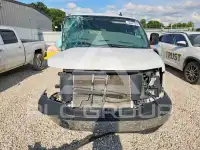 2019 GMC Savana photo