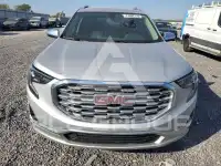 2019 GMC TERRAIN photo