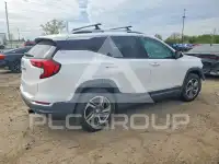 2019 GMC TERRAIN photo