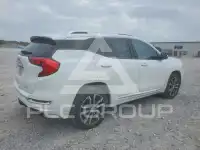 2019 GMC TERRAIN photo