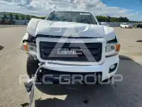 2019 GMC CANYON photo