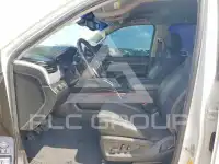 2019 GMC YUKON фото