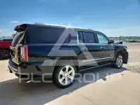 2019 GMC YUKON фото