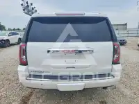 2019 GMC YUKON photo