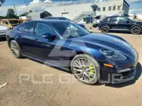 2019 Porsche Panamera фото
