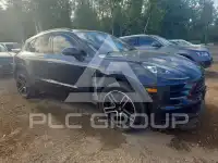 2019 Porsche MACAN photo