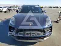 2019 Porsche MACAN photo