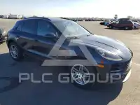 2019 Porsche MACAN photo