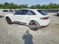 2019 Porsche MACAN photo