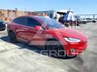2019 Tesla Model X photo