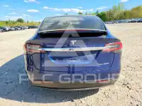 2019 Tesla Model X фото