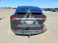 2019 Tesla Model X фото
