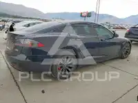 2019 Tesla Model S фото