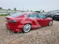 2019 Tesla Model S фото