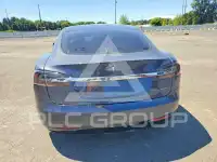 2019 Tesla Model S фото