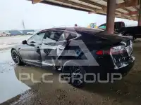 2019 Tesla Model S фото