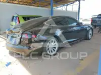 2019 Tesla Model S фото