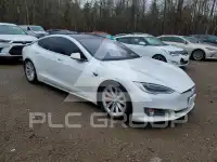 2019 Tesla Model S фото