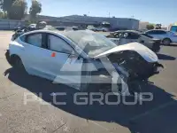 2019 Tesla Model 3 фото