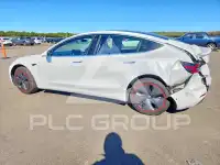 2019 Tesla Model 3 фото