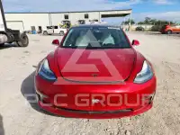 2019 Tesla Model 3 photo