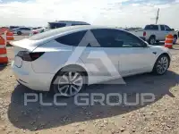 2019 Tesla Model 3 photo