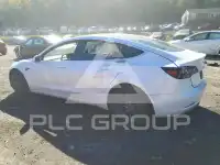 2019 Tesla Model 3 фото