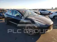 2019 Tesla Model 3 фото