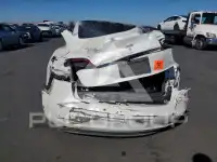 2019 Tesla Model 3 фото