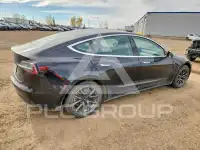 2019 Tesla Model 3 фото