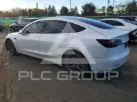 2019 Tesla Model 3 фото