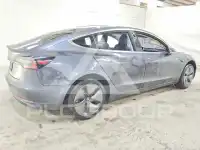 2019 Tesla Model 3 photo