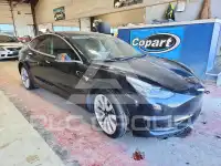 2019 Tesla Model 3 photo