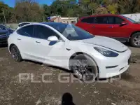 2019 Tesla Model 3 фото