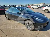 2019 Tesla Model 3 photo