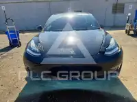 2019 Tesla Model 3 фото