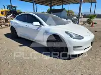 2019 Tesla Model 3 фото