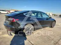 2019 Tesla Model 3 photo