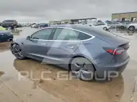 2019 Tesla Model 3 фото