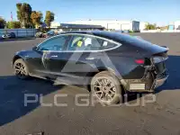 2019 Tesla Model 3 фото