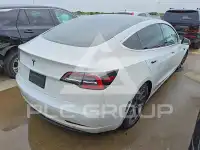 2019 Tesla Model 3 photo