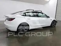 2019 Tesla Model 3 фото