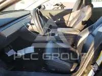 2019 Tesla Model 3 фото