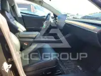 2019 Tesla Model 3 фото