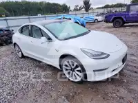 2019 Tesla Model 3 фото