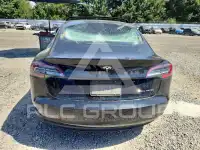 2019 Tesla Model 3 фото
