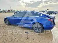 2019 Tesla Model 3 фото